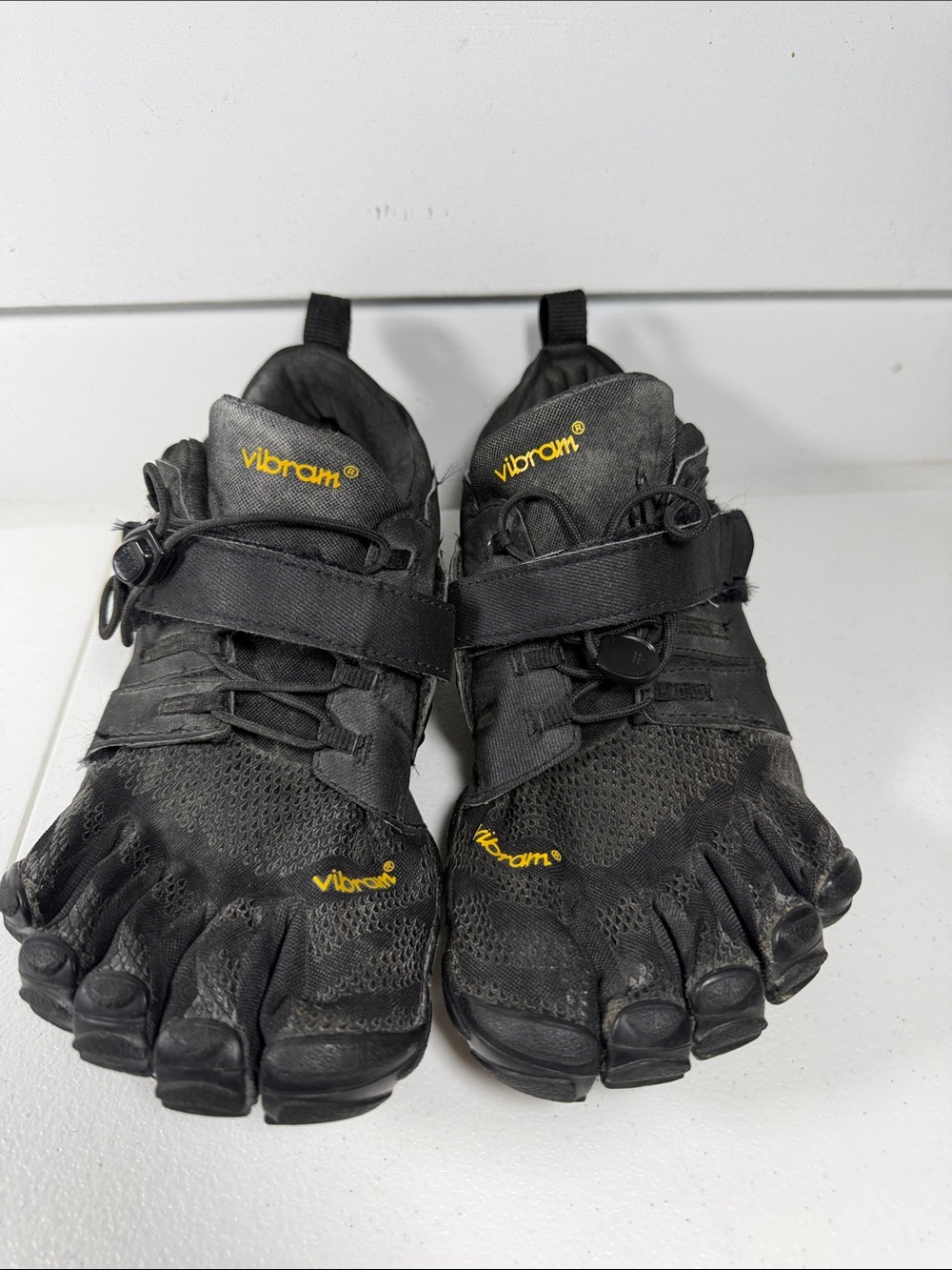 Vibram FiveFingers V-Train 2.0 Shoes Men’s size 9.5